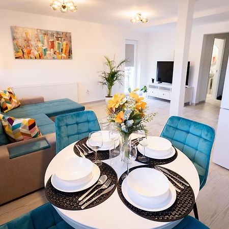 סיגישוארה Caesar Residence מראה חיצוני תמונה
